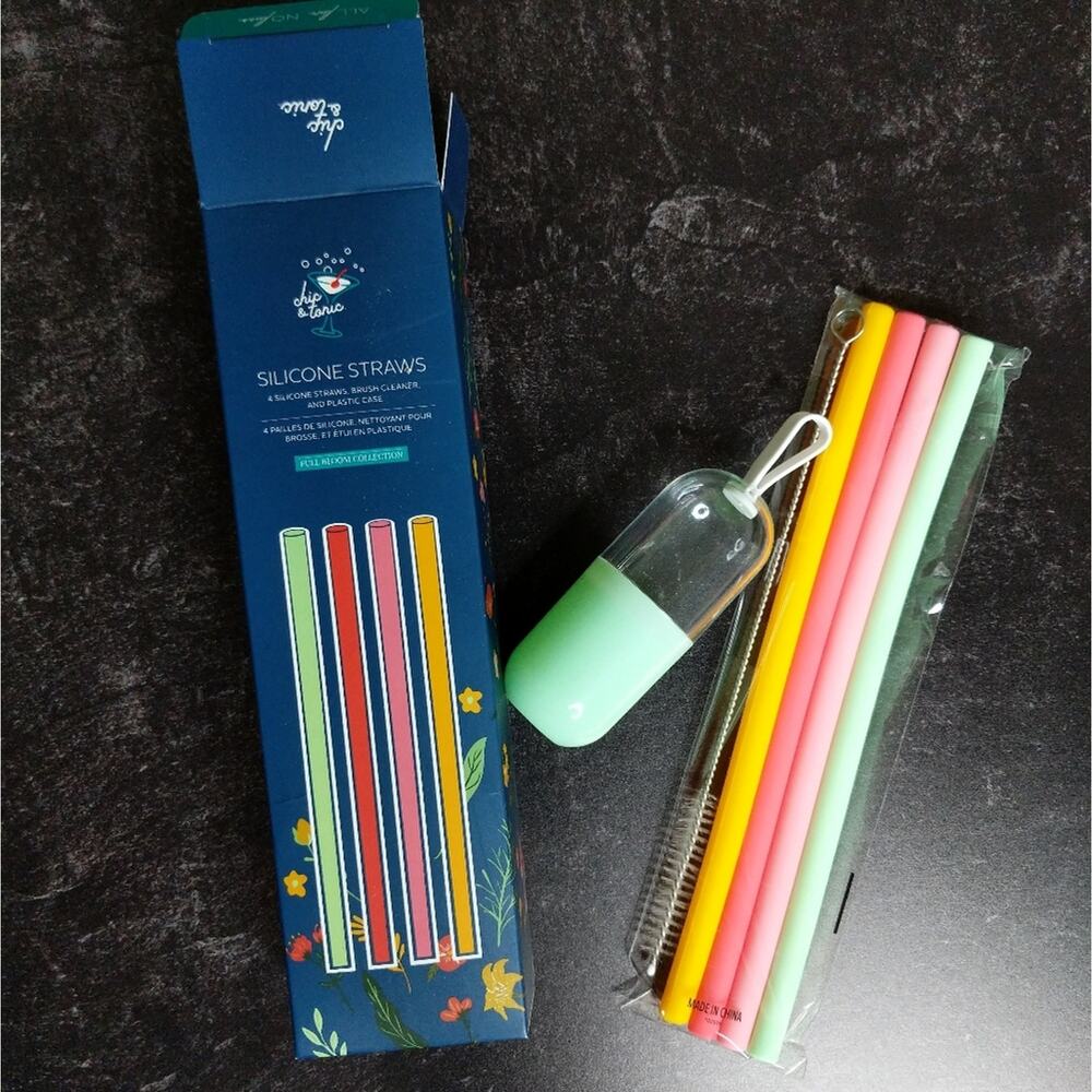 Chic & Tonic Silicone Straws - Size O/S - NIP